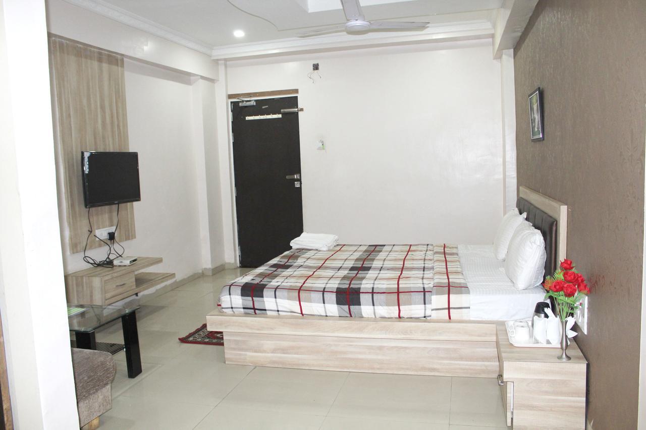Hotel Anandam Kānker Extérieur photo