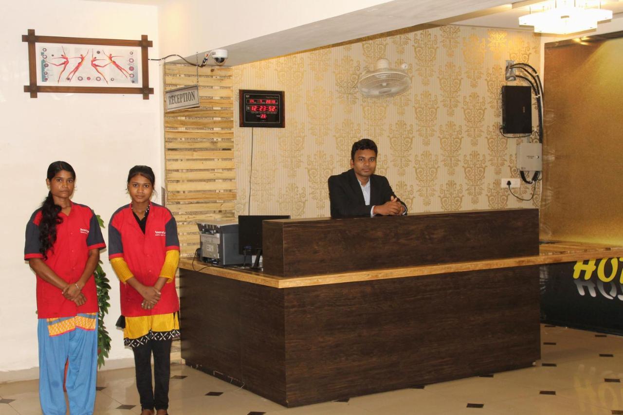 Hotel Anandam Kānker Extérieur photo